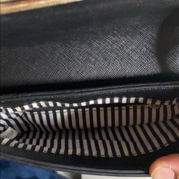 Mini crossbody 👜 - Picture 4 of 7